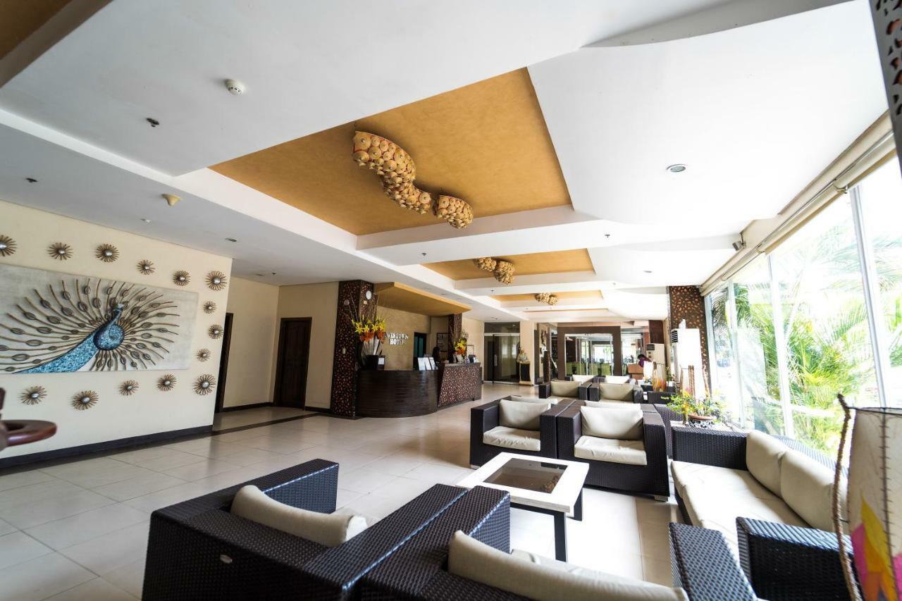 Mo2 Westown Hotel Iloilo Eksteriør billede