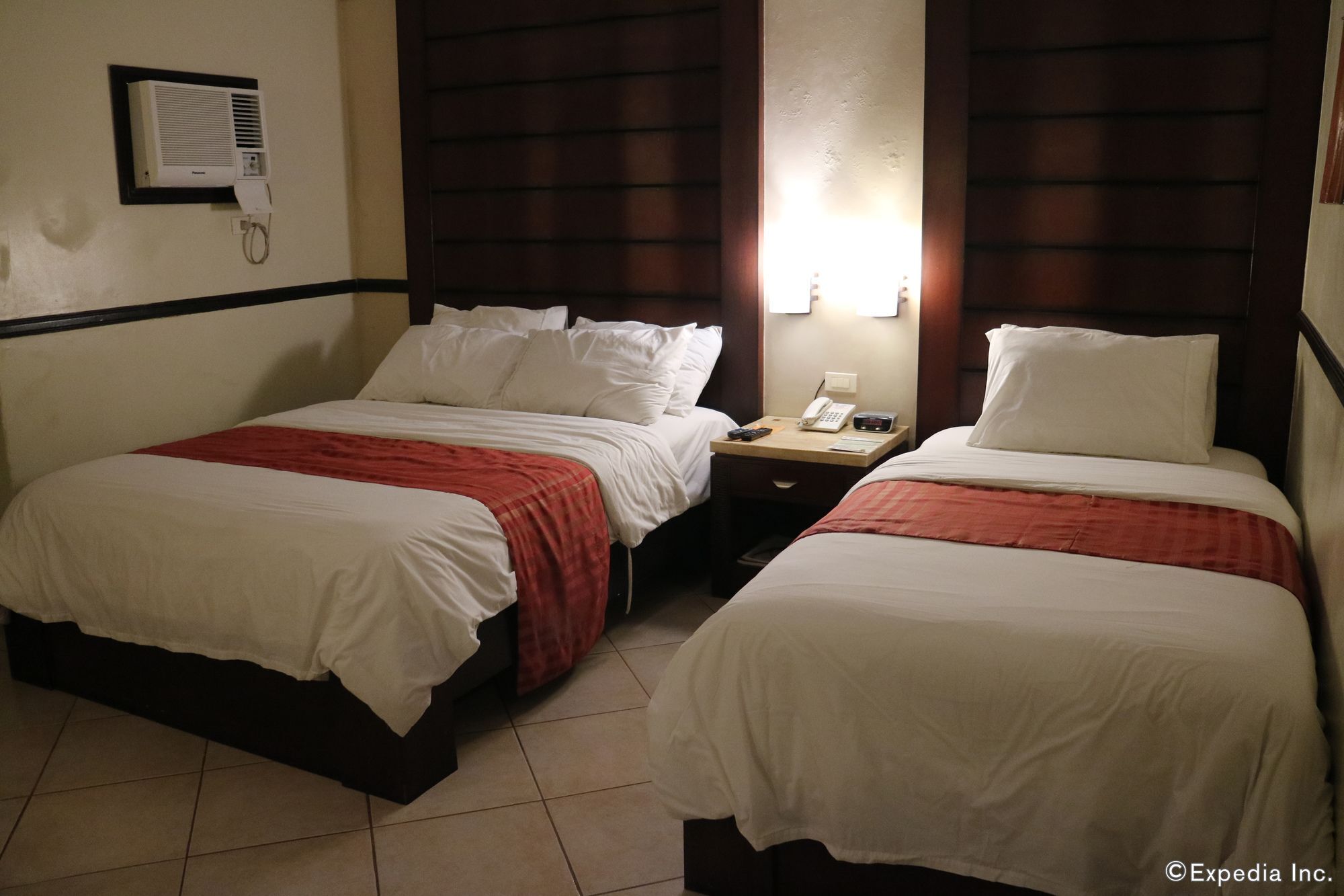 Mo2 Westown Hotel Iloilo Eksteriør billede
