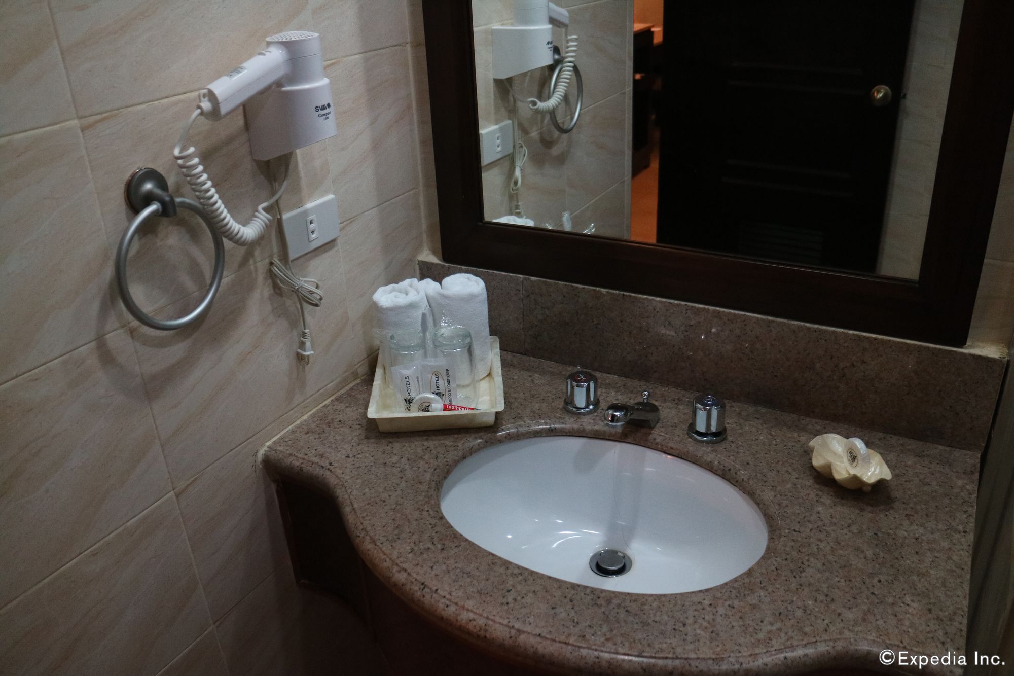 Mo2 Westown Hotel Iloilo Eksteriør billede