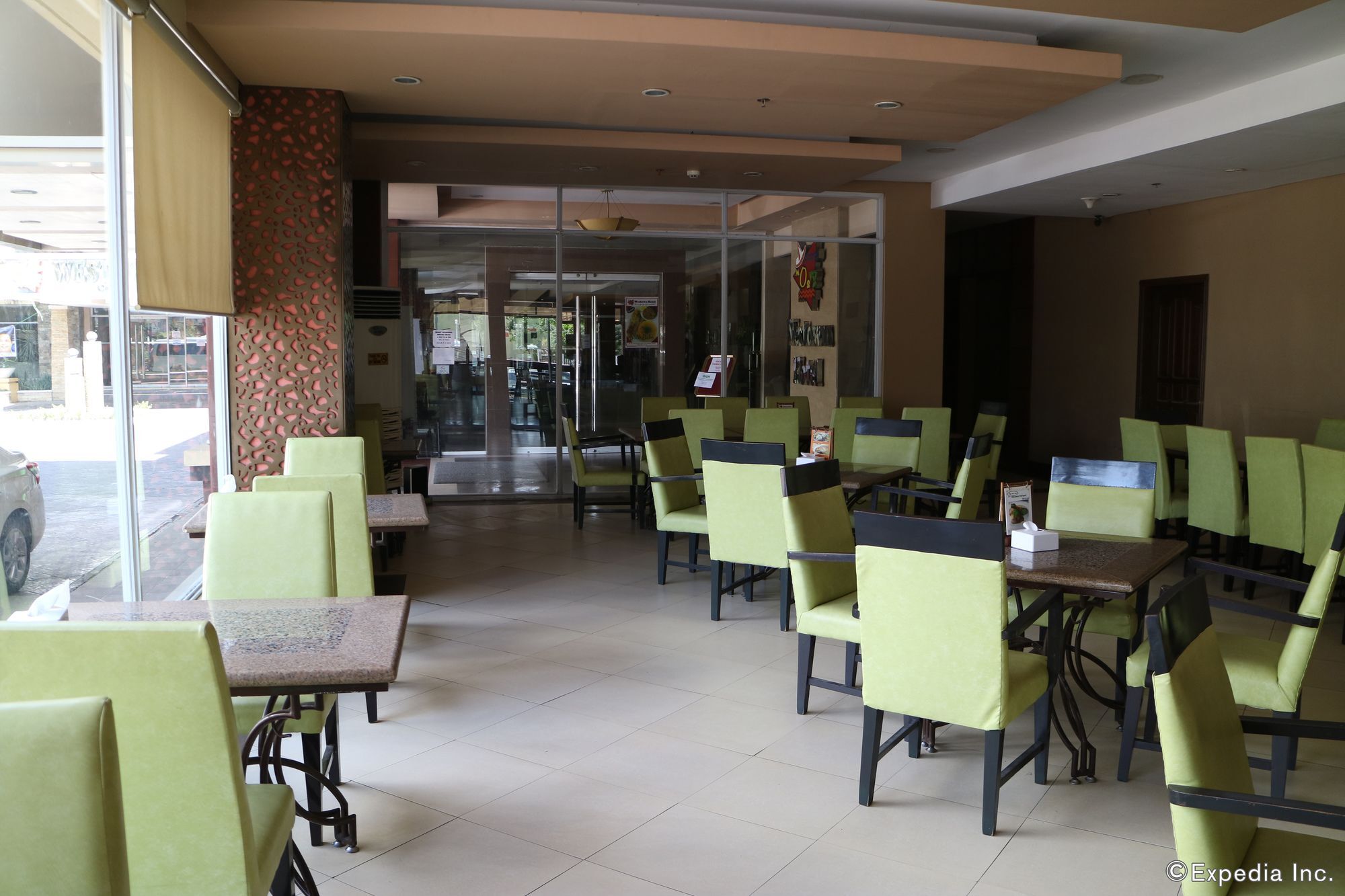 Mo2 Westown Hotel Iloilo Eksteriør billede