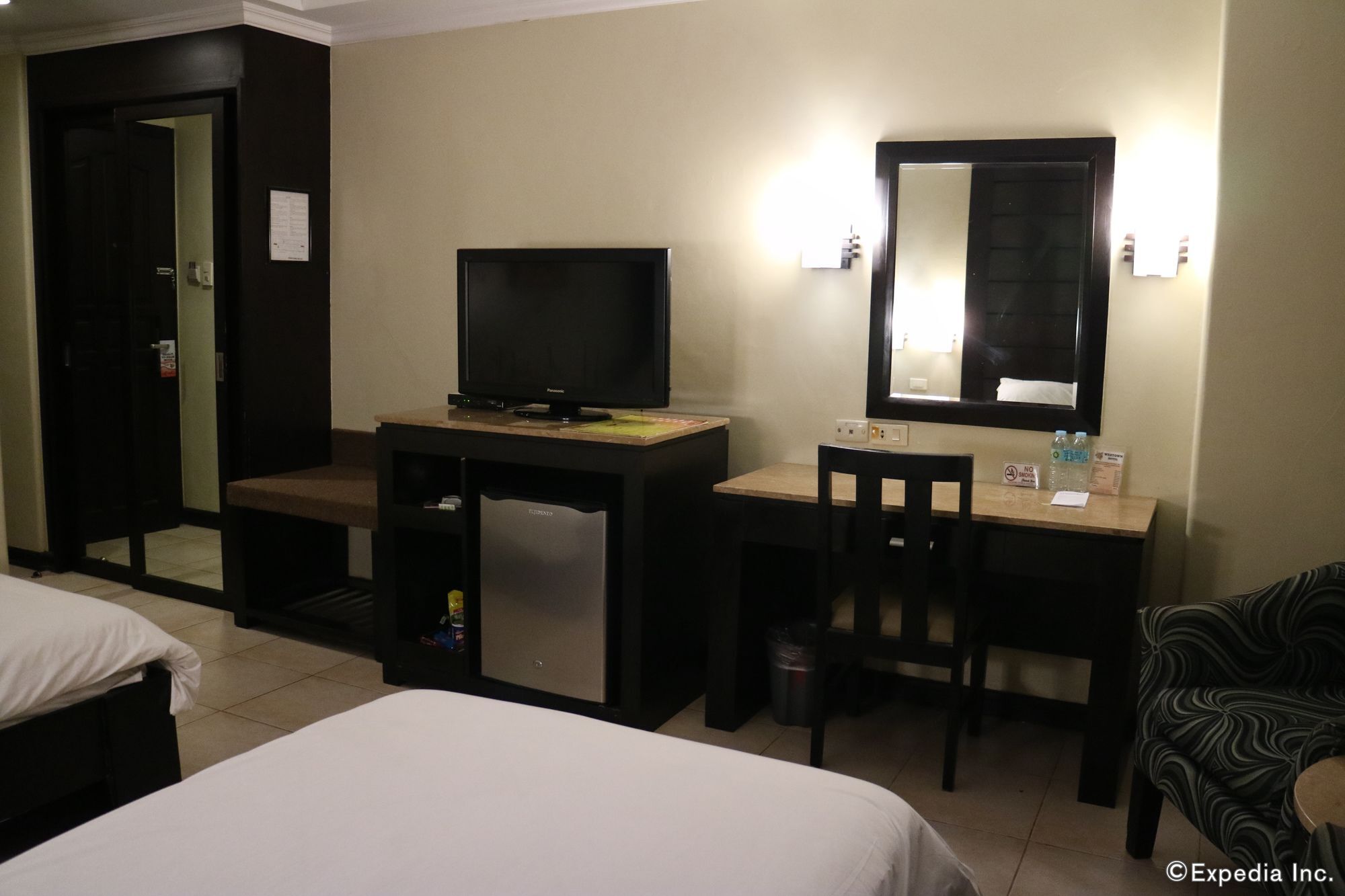 Mo2 Westown Hotel Iloilo Eksteriør billede
