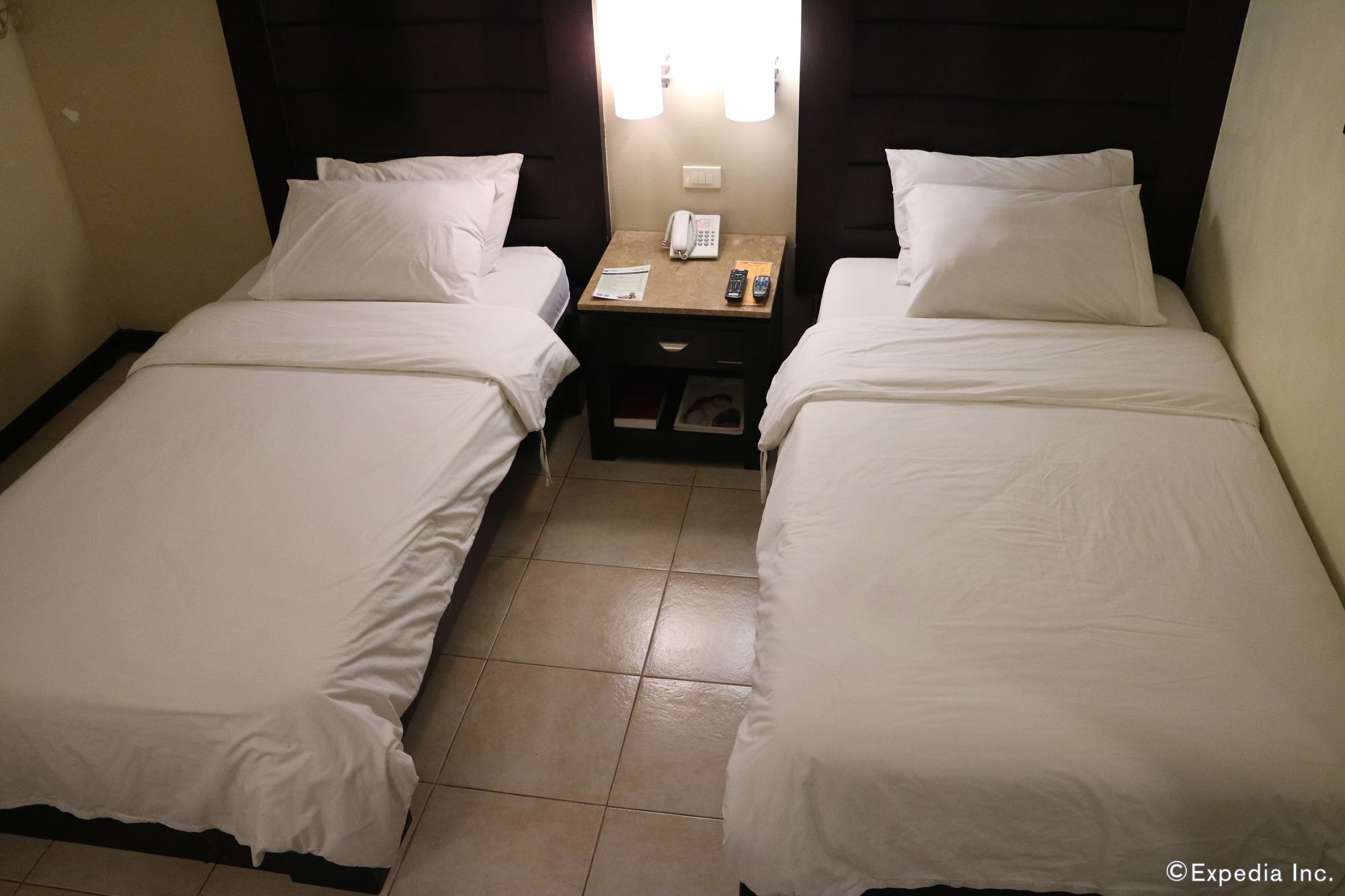 Mo2 Westown Hotel Iloilo Eksteriør billede