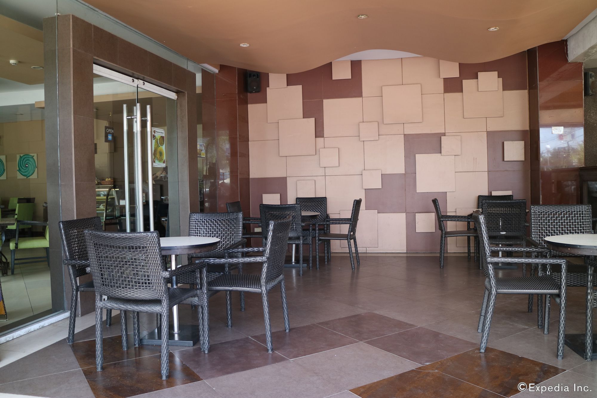 Mo2 Westown Hotel Iloilo Eksteriør billede